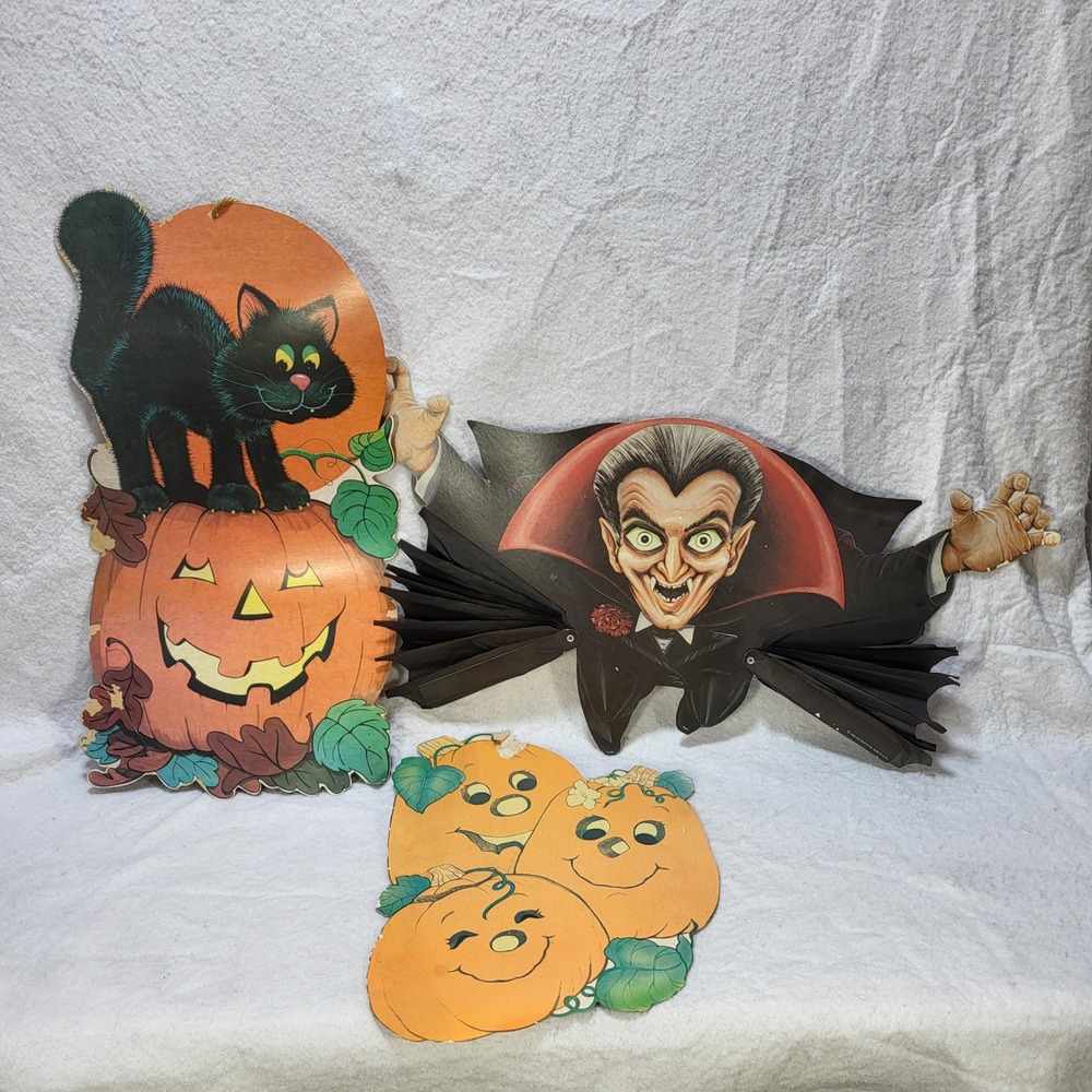 VTG 1986 Beistle Halloween Decor Flying Vampire Honeycomb Black Cat Pumpkin Set